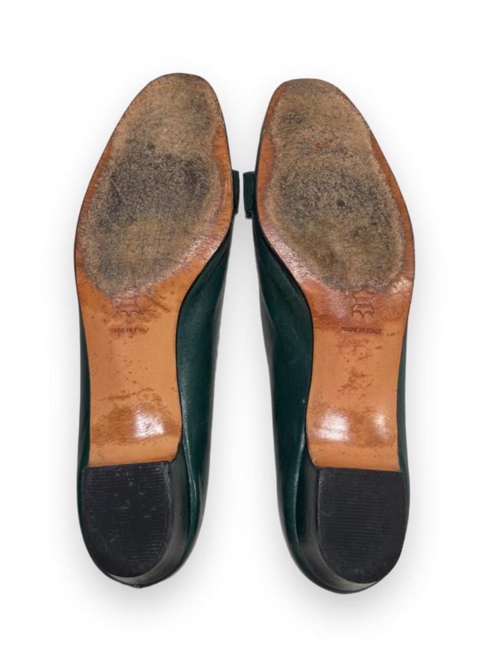 Vintage Salvatore Ferragamo Women’s Dark Green Bow Low Heels - Picture 4 of 9
